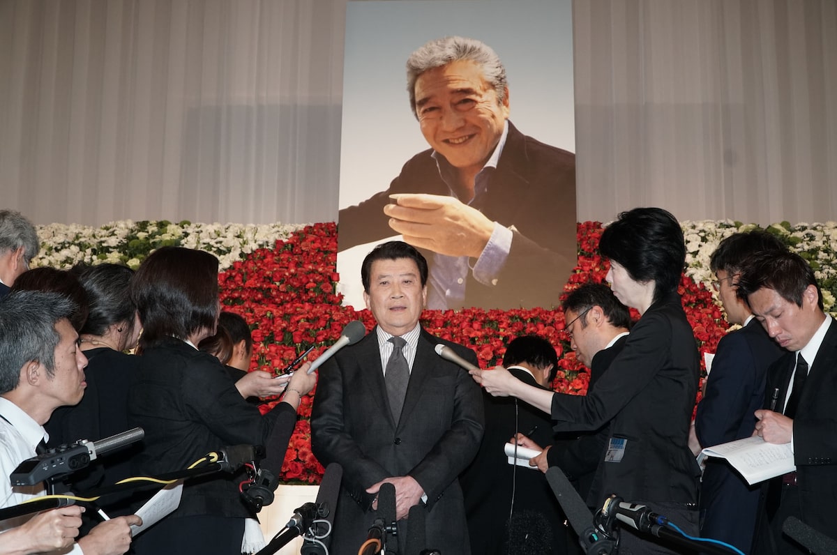 松方弘樹を偲ぶ会に梅宮辰夫 里見浩太朗 北野武 中島貞夫 山田孝之ら0人 映画ナタリー