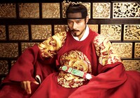 「王になった男」 (c)2010～2016 CJ E&M Corporation, All Rights Reserved