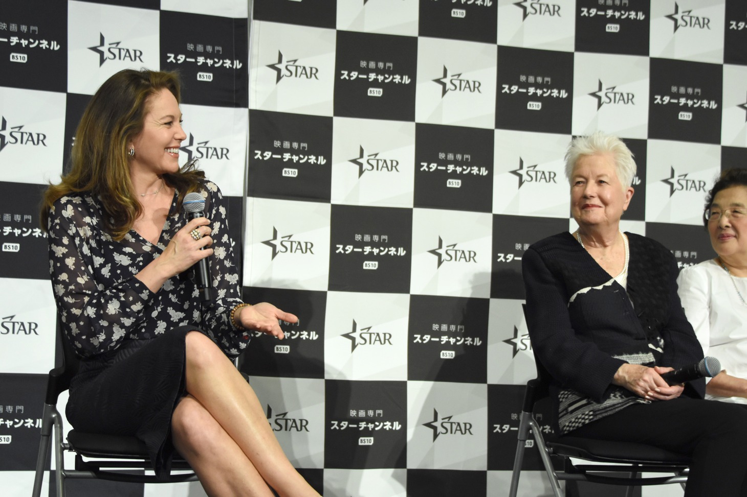「ボンジュール、アン」ジャパンプレミアの様子。