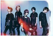 SuG「AGAKU」SuGショップ限定盤ジャケット