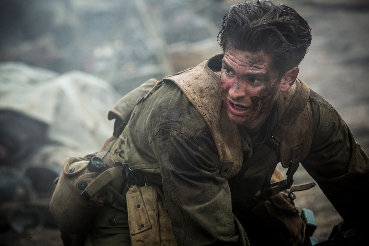 「ハクソー・リッジ」メル・ギブソンらがアンドリュー・ガーフィールドを語る映像到着