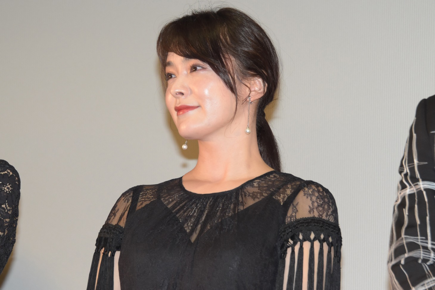 貫地谷しほり
