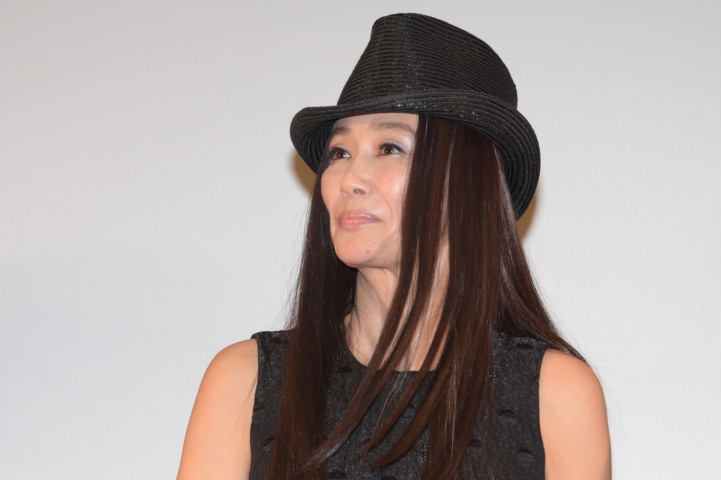 萬田久子