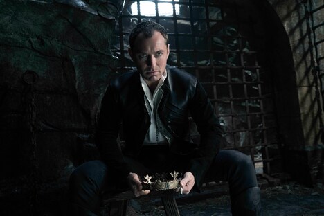 「キング・アーサー」