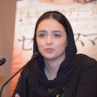 イラン映画「セールスマン」主演女優が初来日、「古い価値観」と記者を一刀両断