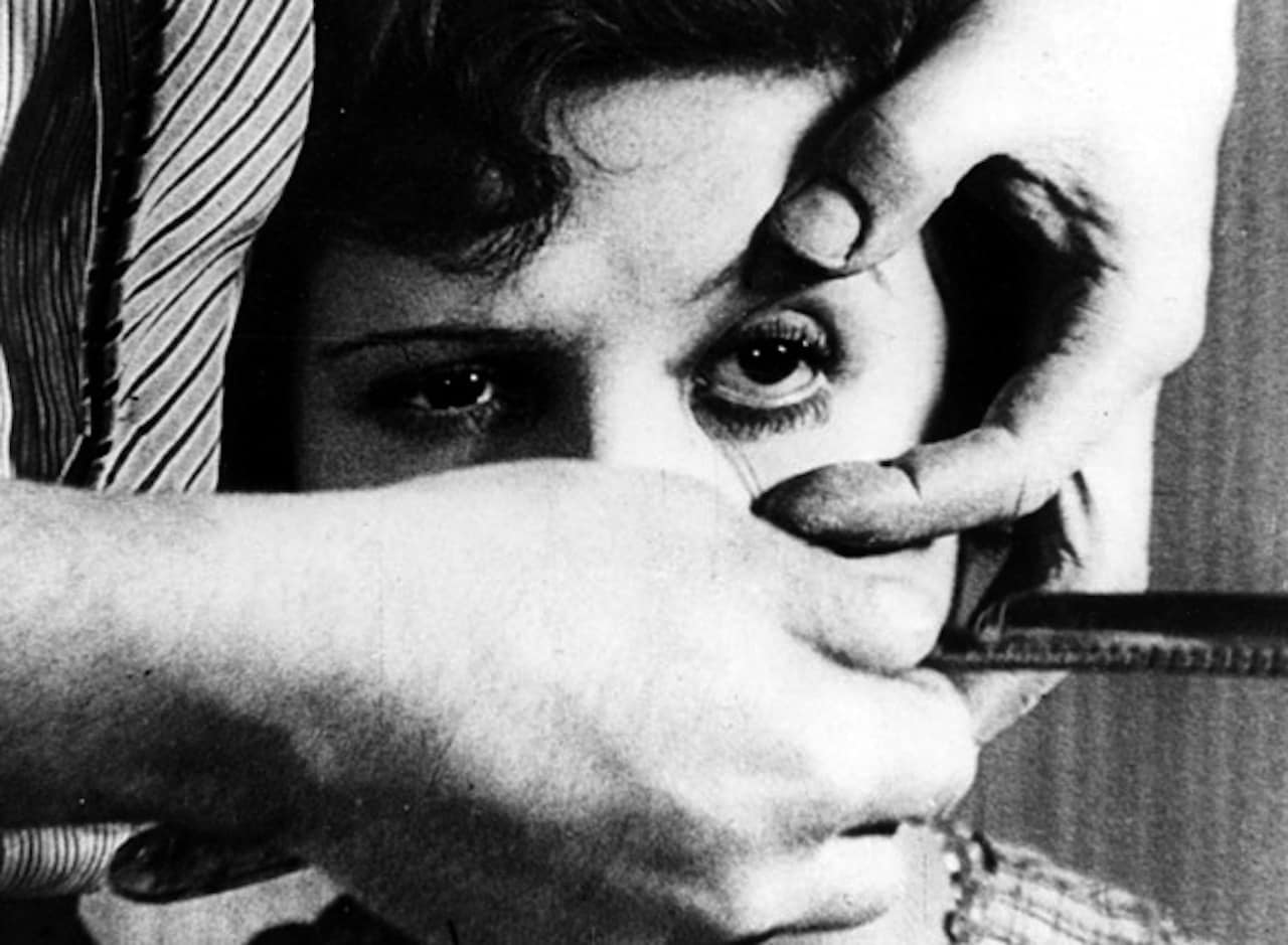 フランス前衛映画特集が開催、マン・レイ、デュシャン、ブニュエルなどの8作品上映