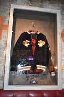 「HiGH&LOW THE MUSEUM」内部。コブラの衣装。