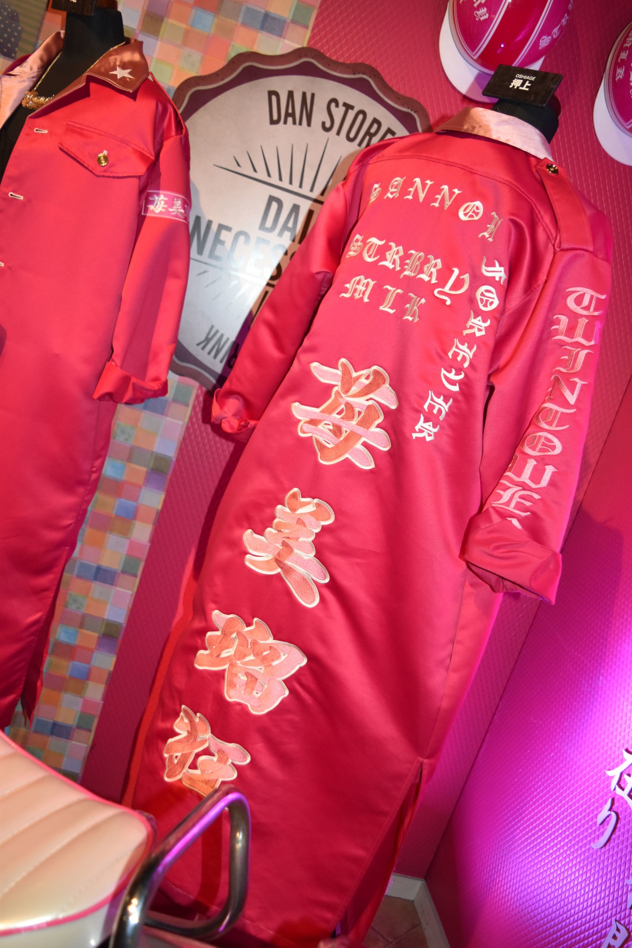 「HiGH&LOW THE MUSEUM」内部の、苺美瑠狂コーナー。
