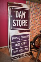 「HiGH&LOW THE MUSEUM」内部の、山王連合会コーナー。