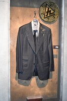 「HiGH&LOW THE MUSEUM」内部。二階堂の衣装。