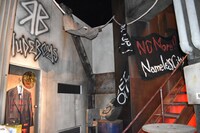 「HiGH&LOW THE MUSEUM」内部の、RUDE BOYSコーナー。