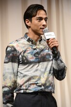 満島真之介
