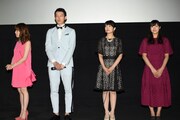 左から菊地美香、伊藤陽佑、森田涼花、川本まゆ。