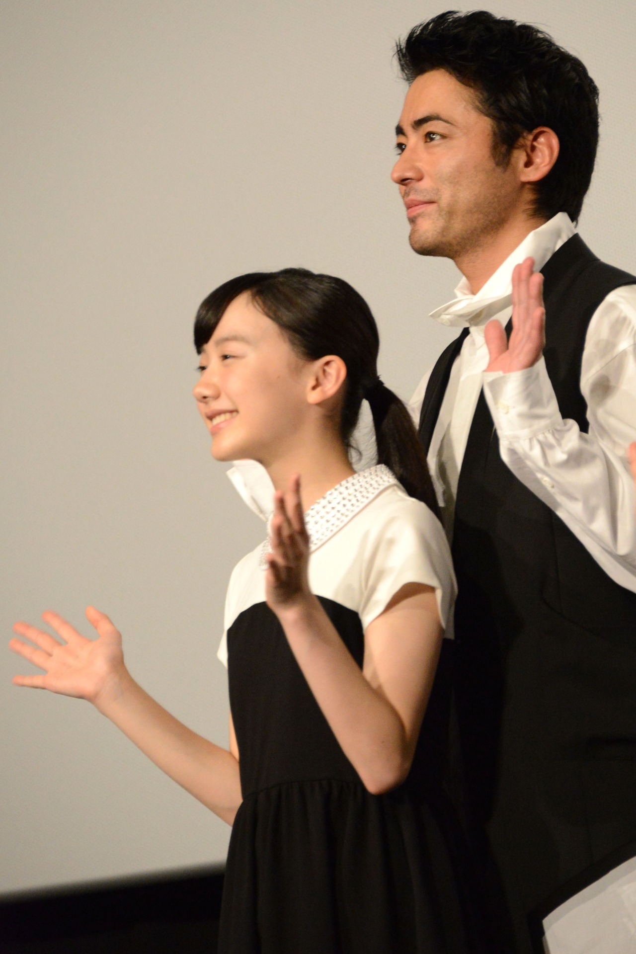 フォトセッション中の様子。