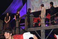 「パイレーツ・オブ・カリビアン／最後の海賊」夏祭りプレミアの様子。