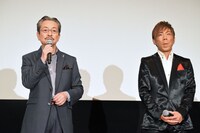 左から水谷豊、HIDEBOH。