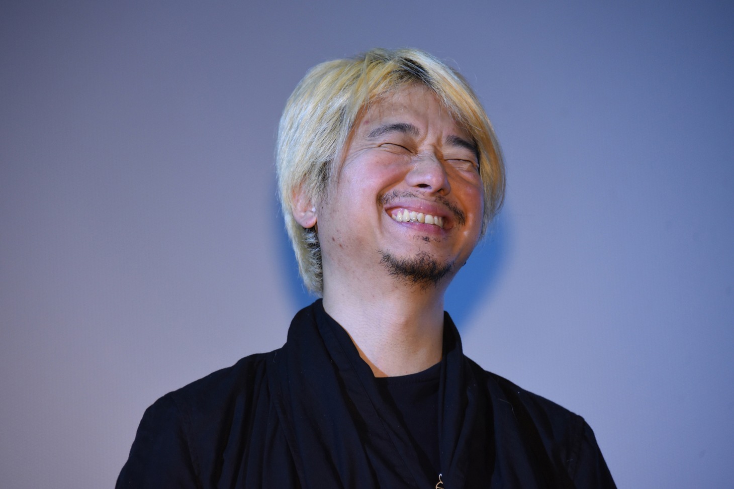 イ・ドンジュン