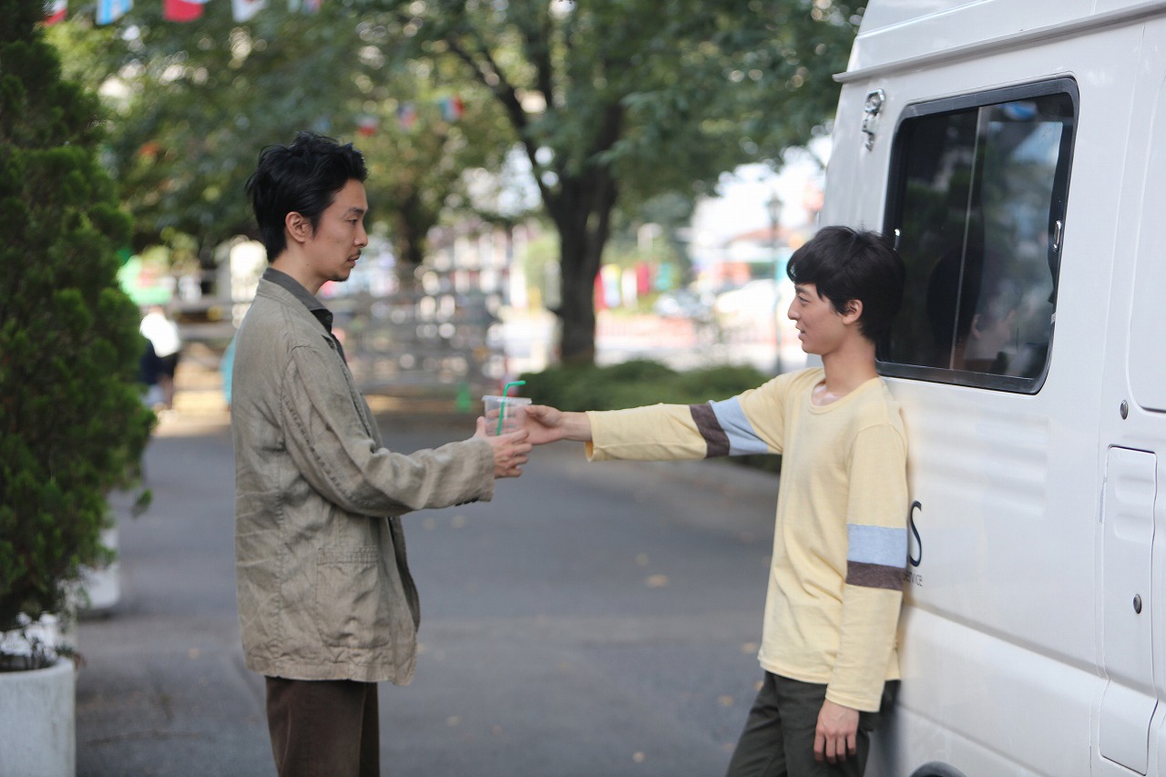 「散歩する侵略者」