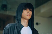 「下北沢ダイハード」より「裸で誘拐された男」。