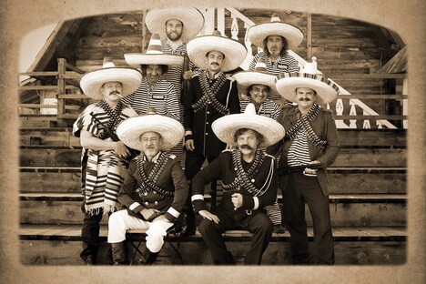 エミール・クストリッツァ＆ノー・スモーキング・オーケストラ