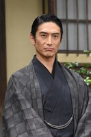 伊勢谷友介