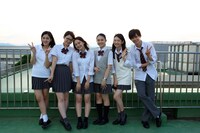 「ハローグッバイ」のオフショット。