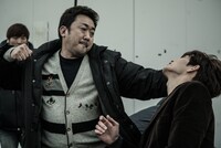 「アンダードッグ 二人の男」(c)2016, MCMC Ltd., ALL RIGHTS RESERVED