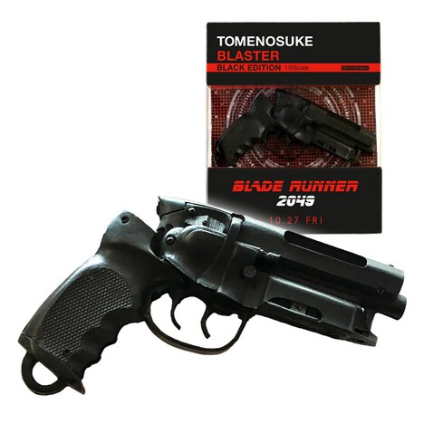 「ブレードランナー 2049」2049枚限定ムビチケカードの特典「留之助ブラスター1/5 ミニチュア＜ブラック・エディション＞」。