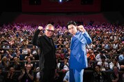 第17回ヌーシャテル国際ファンタスティック映画祭に参加した三池崇史（左）と山崎賢人（右）。