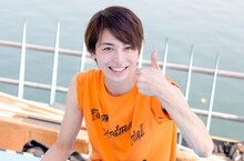 「トリガール！」撮影中の高杉真宙オフショット。