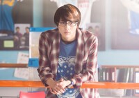 「トリガール！」より、高杉真宙演じる高橋圭。