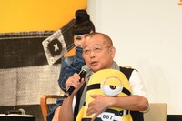 笑福亭鶴瓶（手前）