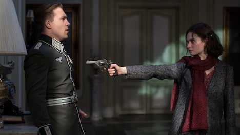 「偽りの忠誠 ナチスが愛した女」