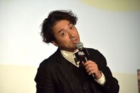 「まーきのっ」風に観客の名前を呼ぶムロツヨシ。