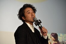 「まーきのっ」風に観客の名前を呼ぶムロツヨシ。