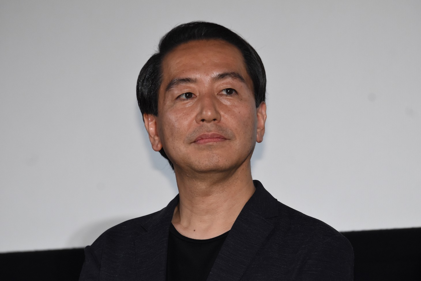 曽利文彦監督