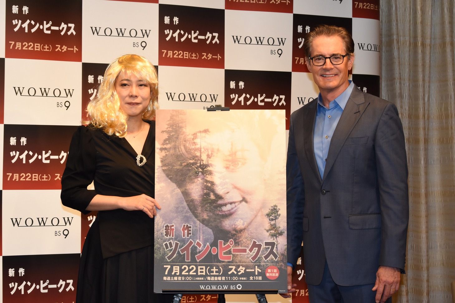（左から）椿鬼奴、カイル・マクラクラン。