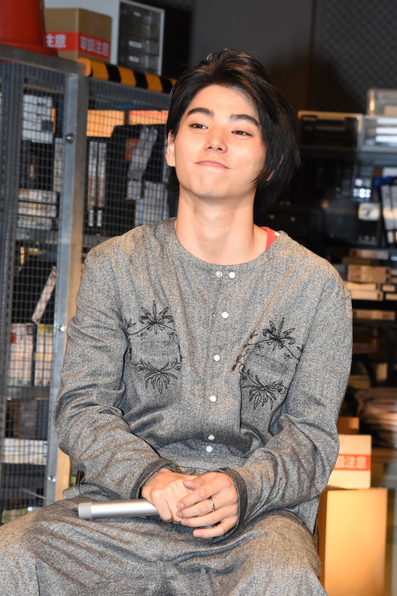 村上虹郎