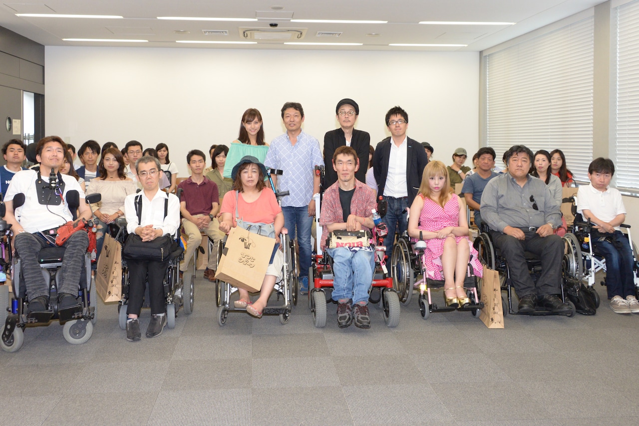 リリー・フランキー、障害者演じた主演作のバリアフリー上映会で学生とトーク