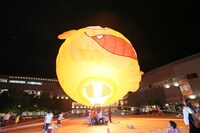 ニャース気球お披露目会の様子。