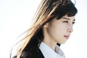 「覆面系ノイズ」より、中条あやみ演じるニノ。