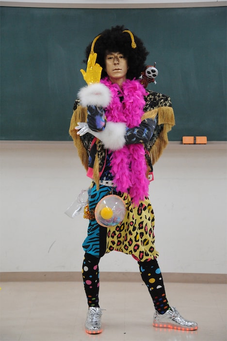 「from Episode of スティンガー 宇宙戦隊キュウレンジャー ハイスクールウォーズ」より、松本寛也演じるホシ★ミナト。