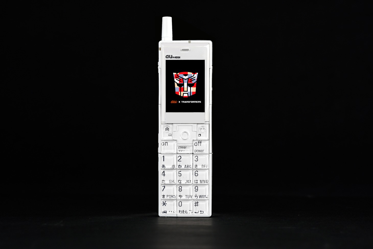 「INFOBAR OPTIMUS PRIME（ANNIN）」