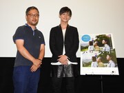 「ハローグッバイ」トークイベントにて、左から菊地健雄、超特急のカイこと小笠原海。
