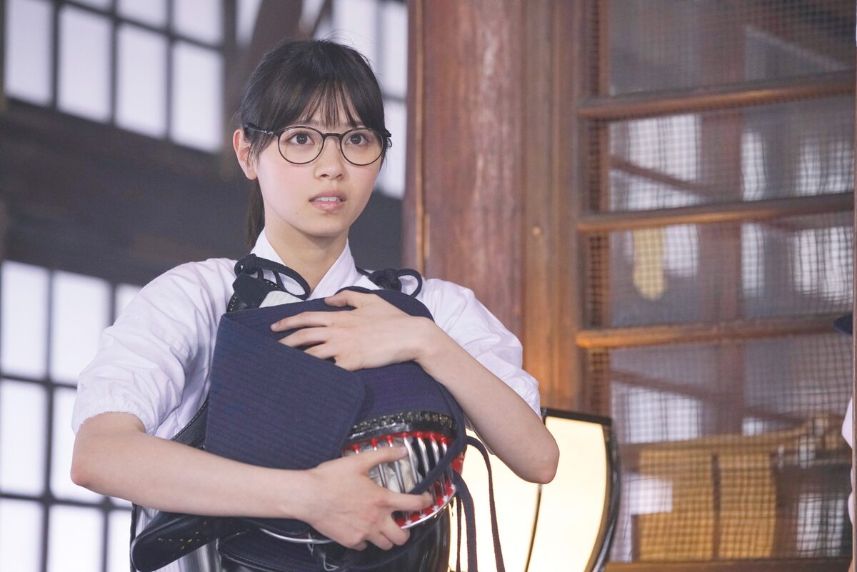 あさひなぐ 撮影現場レポ 西野七瀬ら見守る中で白石麻衣と生田絵梨花が一騎打ち 映画ナタリー