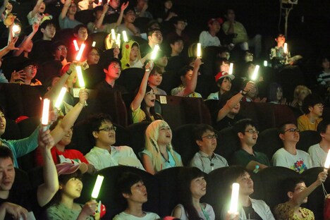 「劇場版ポケットモンスター キミにきめた！」発声可能上映の様子。