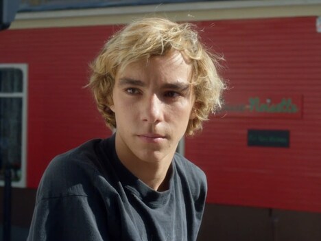 「あさがくるまえに」