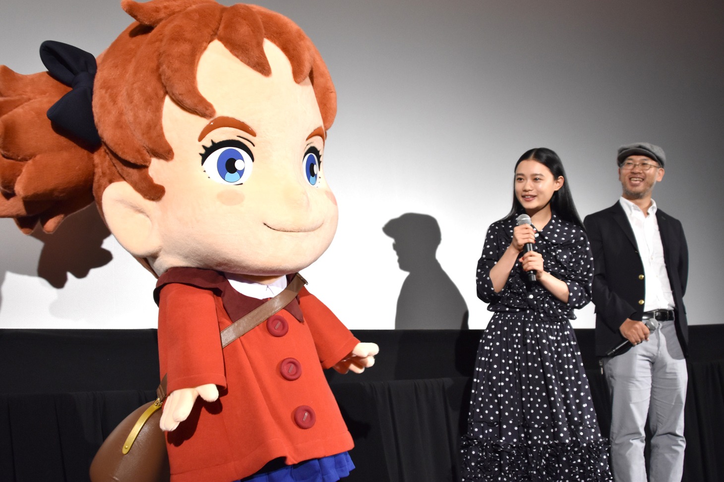 「メアリと魔女の花」大ヒット舞台挨拶の様子。