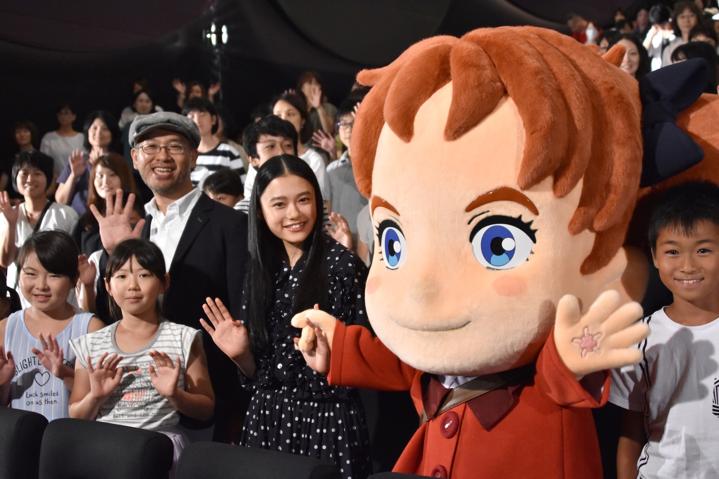 「メアリと魔女の花」大ヒット舞台挨拶の様子。
