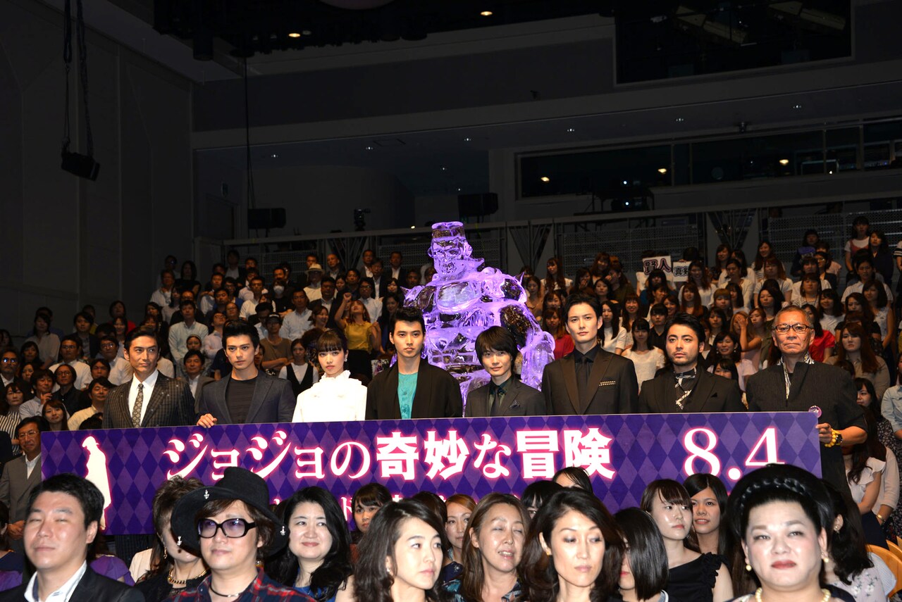 山崎賢人、「ジョジョ」ジャパンプレミアで荒木飛呂彦の称賛に「死ぬ気でやった」